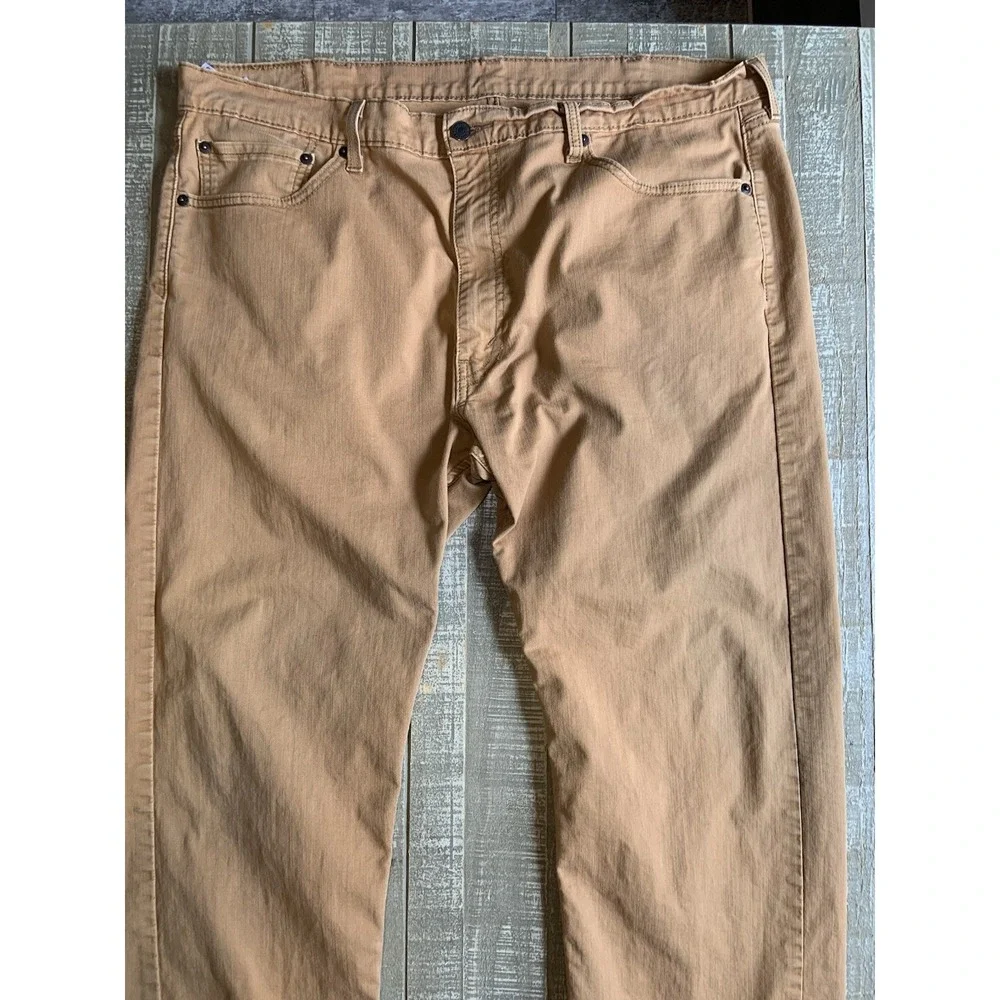 Levi's 505 Jeans Men's Size 40x30 Regular Fit Tan Khaki Straight Leg Pants Levi